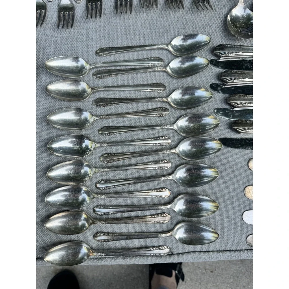 Rogers & Bro XII Sectional IS - Silverplate Flatware - PICARDY 57 Pieces
